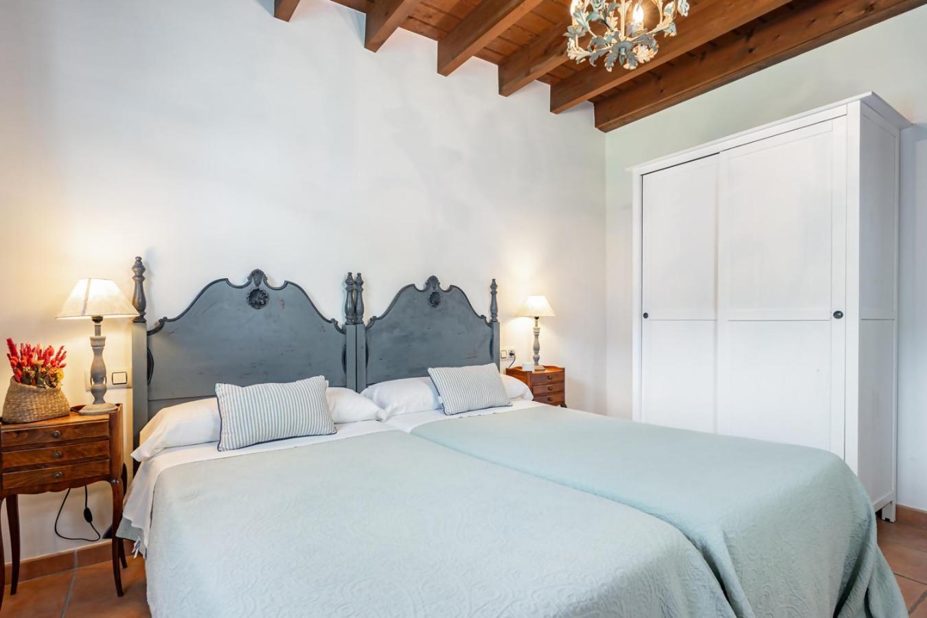 Entrenueces Appto2 Camango Apartment Екстериор снимка